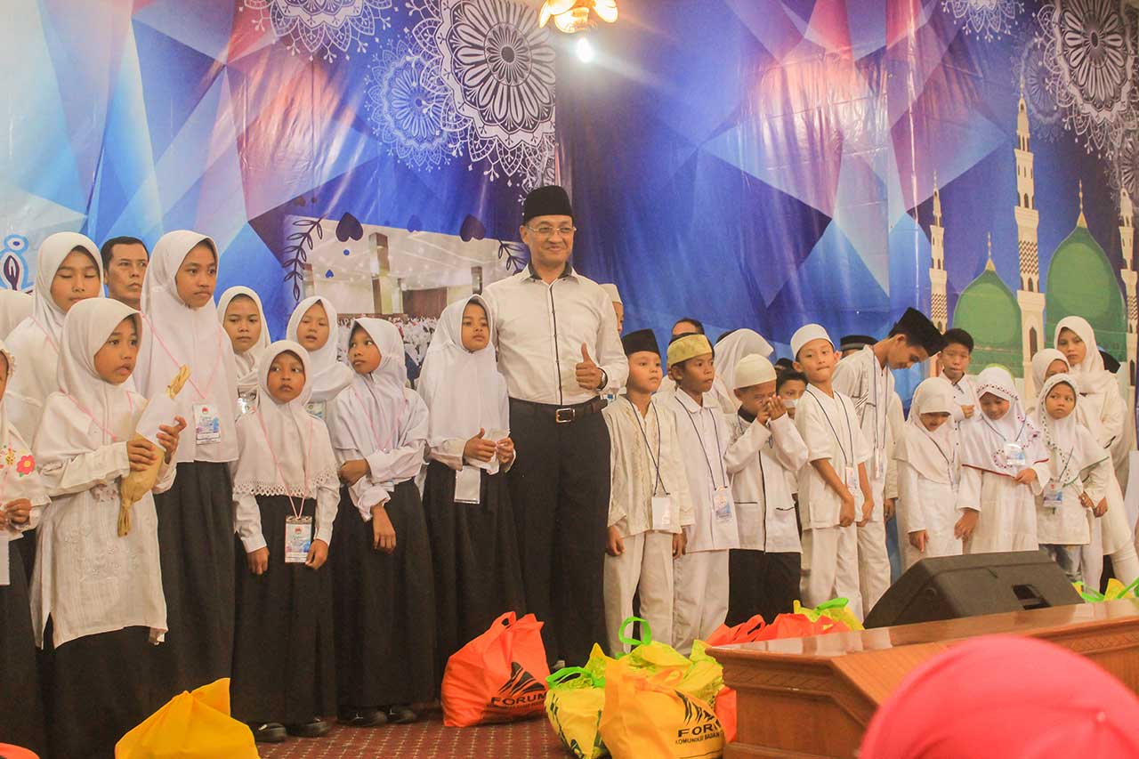 Ramadhan Santunan Seribu Anak Yatim